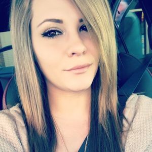 Meet your Posher, Vicky